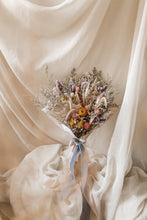 Load image into Gallery viewer, Strawflowers